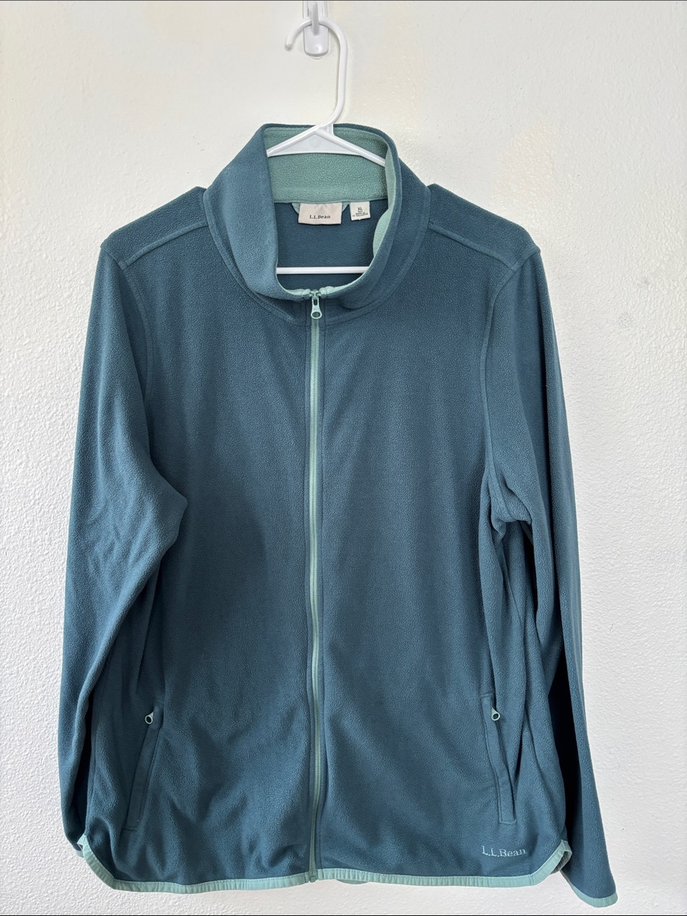 L.L. Bean Women's Teal Full-Zip Fleece Jacket with Mint Trim -663sku